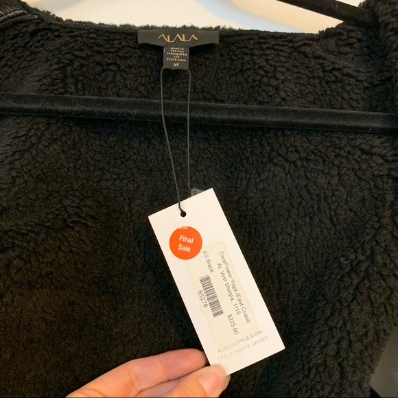 ALALA Vegan Leather Sherpa Vest - Picture 5 of 12